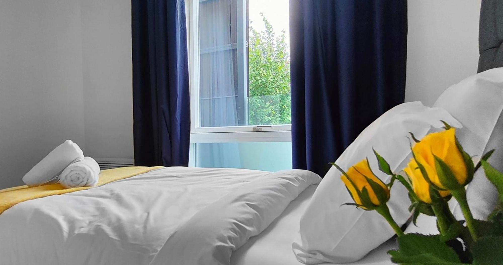Cambridge Stays Riverside Apart Hotel With 2Br Flats At The City Centre-Parking-Balcony Экстерьер фото